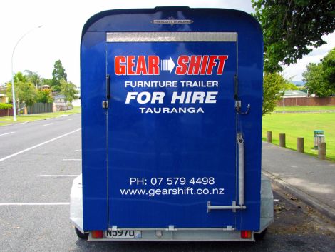 Fully enclosed and lockable trailer